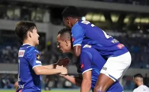 日职联：横滨FCVS柏太阳神比分预测、胜负预测深度解析球队实力
